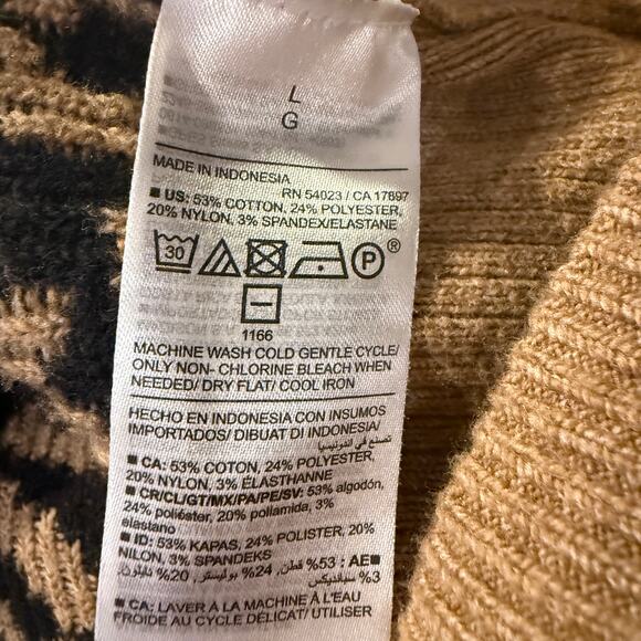 Old Navy Leopard Print V-Neck Sweater Tan Black Animal Print Pullover Large Fall - Picture 5 of 7